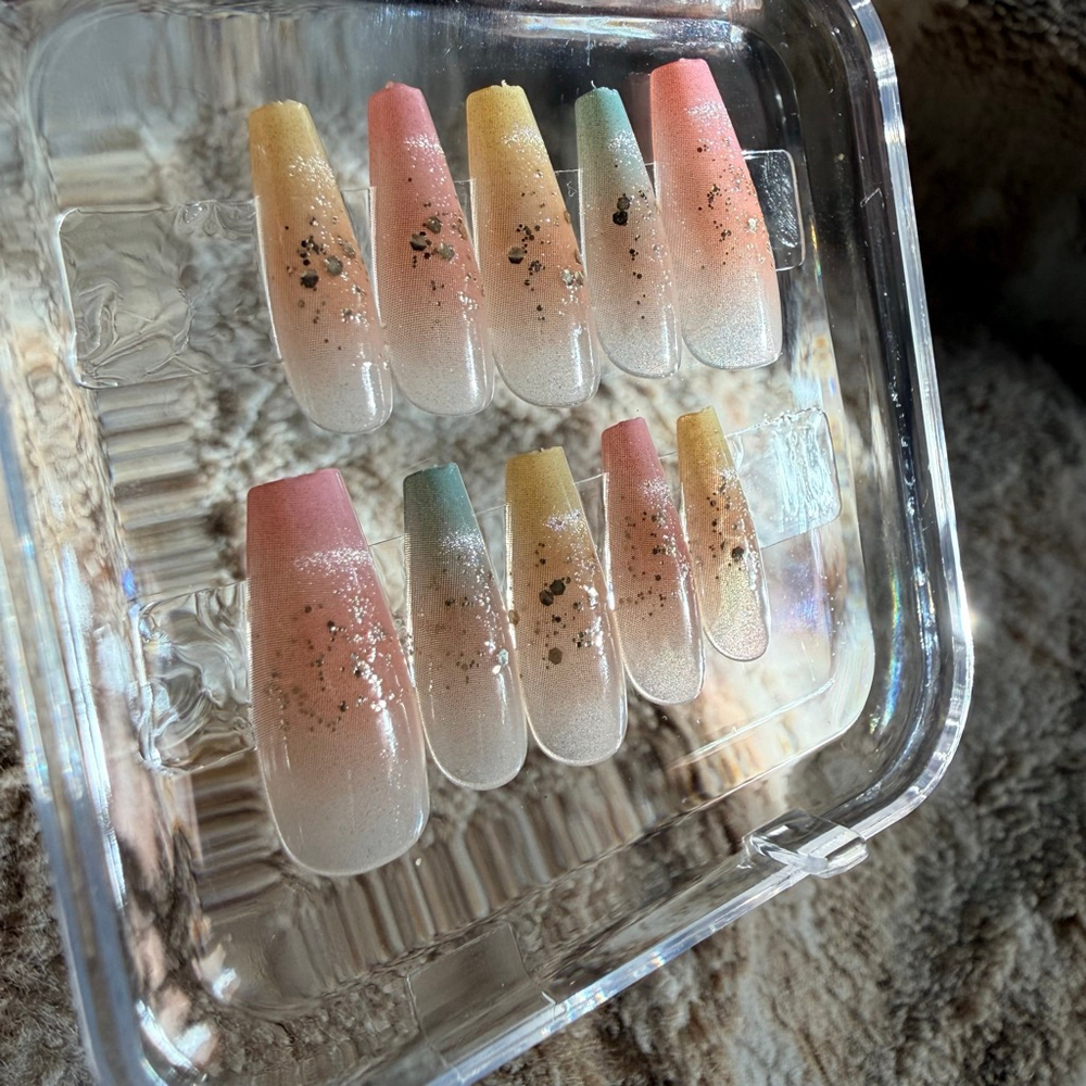 Pastel Ombre Glittered Press-on Nails, Feminine Whimsical Nails, Sz S
